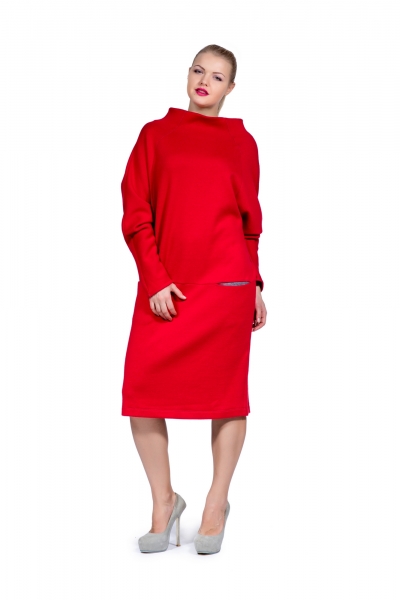 Dress red color with pockets   - Фото