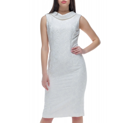 Платье фактурное белого цвета