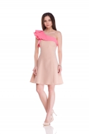 Dress with flounces on one shoulder beige-pink - Фото
