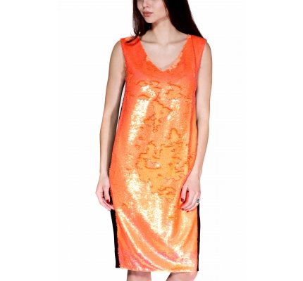Платье с оранжевыми пайетками 