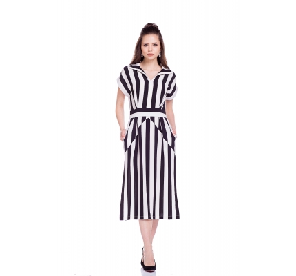 Striped dress with a zipper