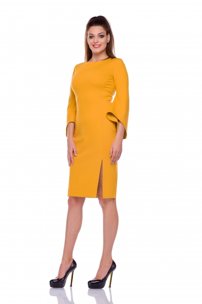 Dress ocher color with  sleeves - Фото