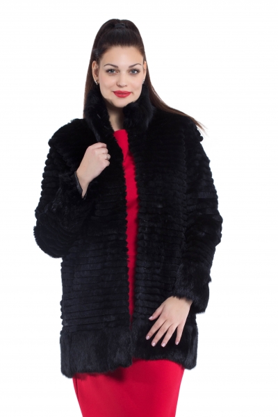Fur coat black color - Фото